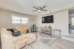 1 Mi to Dtwn Home with Furnished Patio in Pensacola